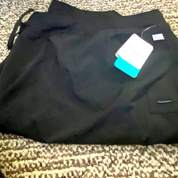 Cherokee Infinity black scrub pants size 5xl - Picture 1 of 1